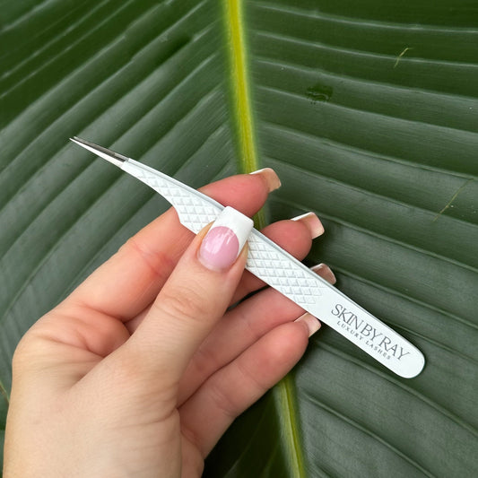 SKIN BY RAY STRAIGHT "ISOLATION" TWEEZER