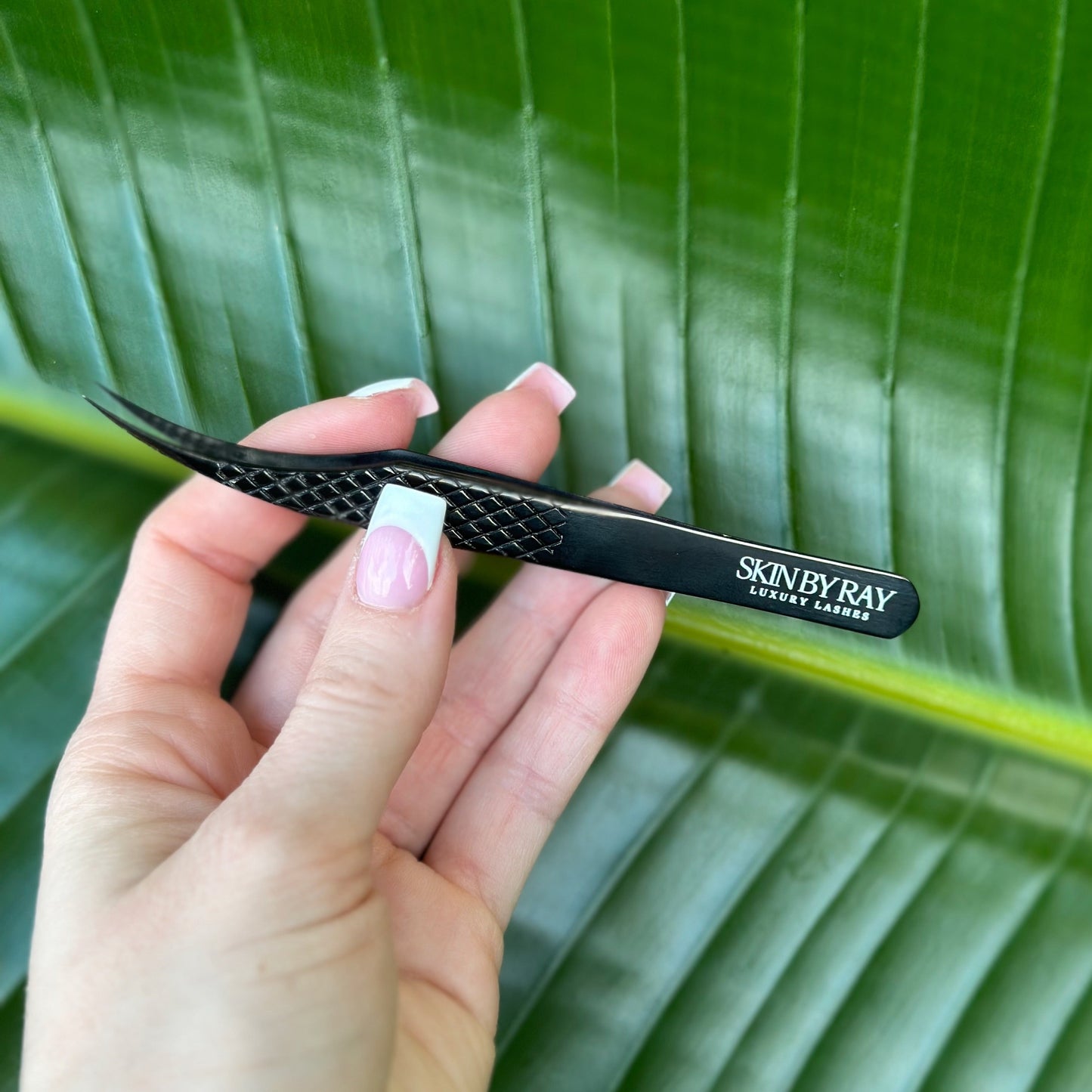 SKIN BY RAY CURVED "ISOLATION" TWEEZERS